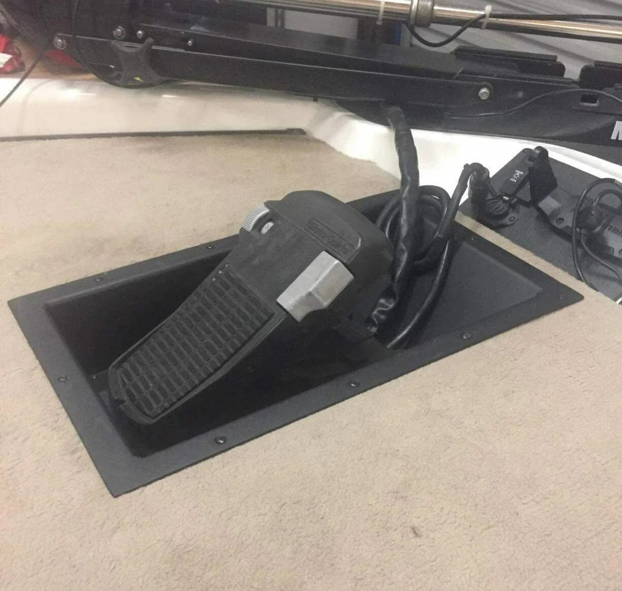 Recessed Trolling Motor Foot Pedal Pan Control Tray for Minn Kota R Design