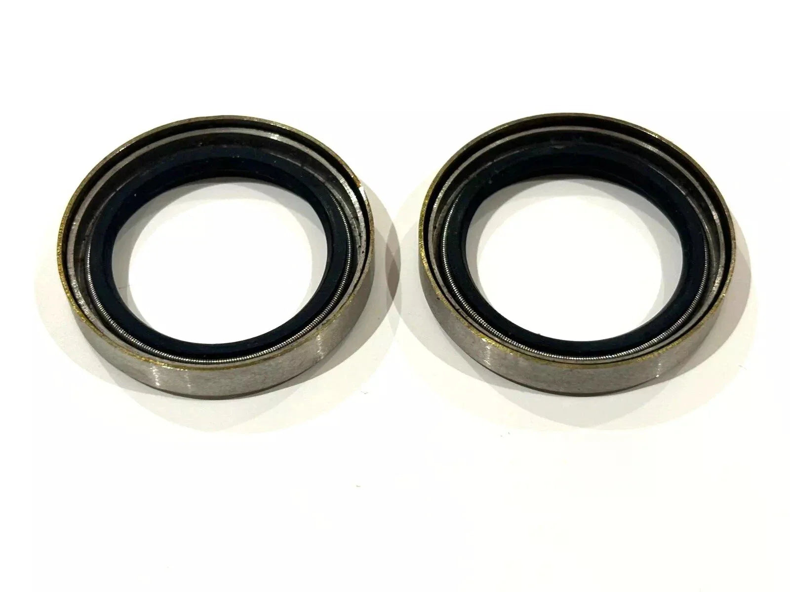 Oil Seal for Johnson Evinrude OMC 18-2060, 321467, 303804, 2 Pcs